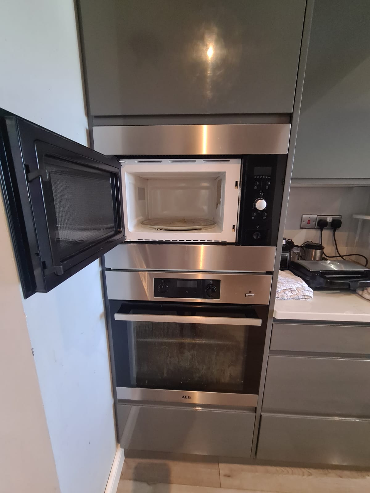 microover cleaning